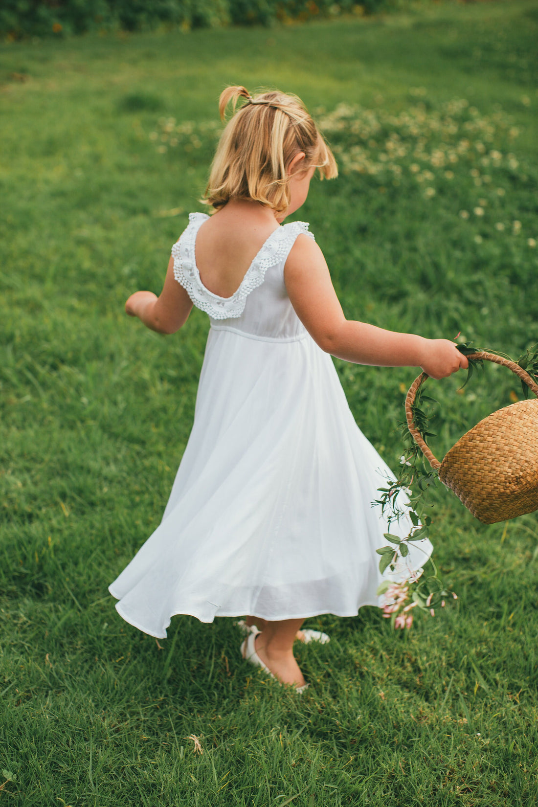 Flower Girl | Photoshoot Dress Boho, Simple Flower Girl Dress, White Lace Timeless, Junior Bridesmaid - Communion dress - Made in USA