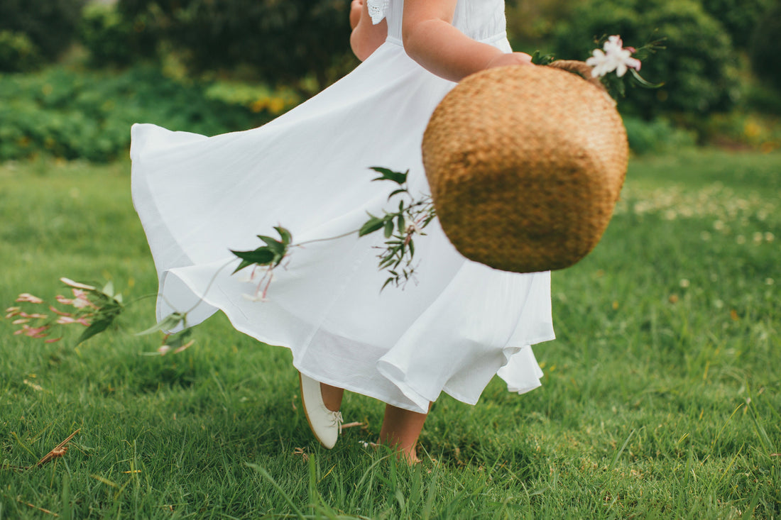 Flower Girl | Photoshoot Dress Boho, Simple Flower Girl Dress, White Lace Timeless, Junior Bridesmaid - Communion dress - Made in USA
