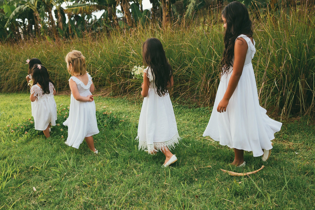 Flower Girl | Photoshoot Dress Boho, Simple Flower Girl Dress, White Lace Timeless, Junior Bridesmaid - Communion dress - Made in USA