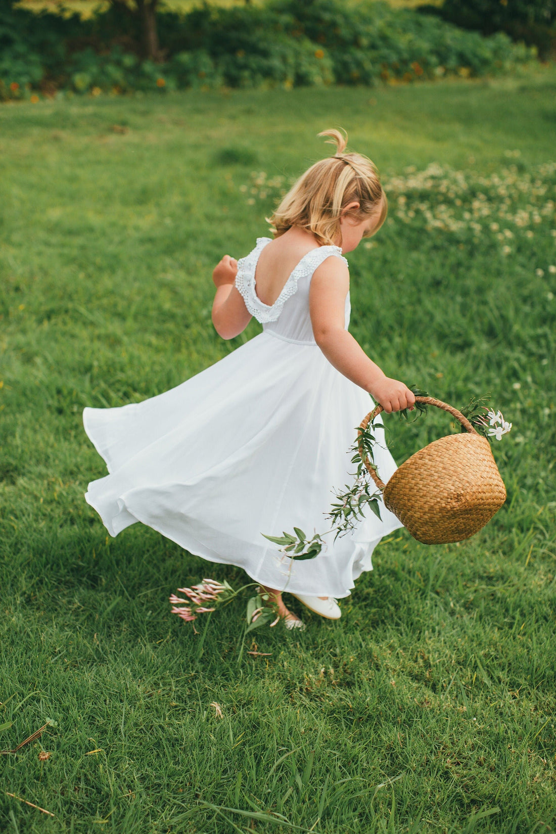 Flower Girl | Photoshoot Dress Boho, Simple Flower Girl Dress, White Lace Timeless, Junior Bridesmaid - Communion dress - Made in USA