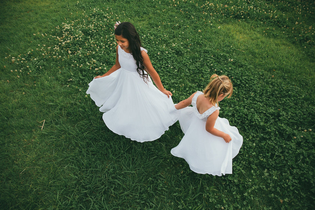 Flower Girl | Photoshoot Dress Boho, Simple Flower Girl Dress, White Lace Timeless, Junior Bridesmaid - Communion dress - Made in USA