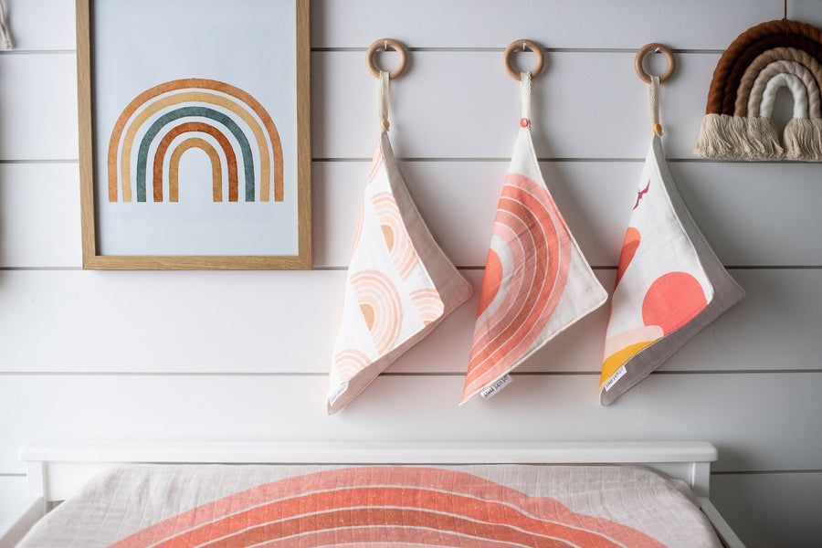 Lovey + Pacifier or Teething Ring  Keeper / Triple Layer Gauze  'Iao + Iwa birds'